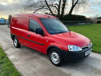 Used Vauxhall Combo 2010 for sale - 77340327: Photo