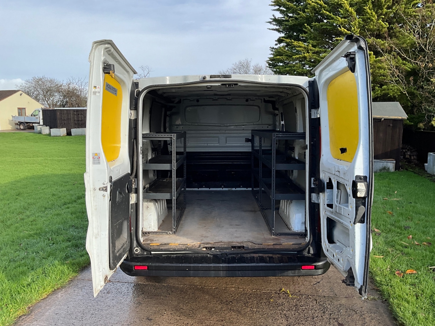 Used Vauxhall Vivaro 2014 for sale - 76845617: Photo 6