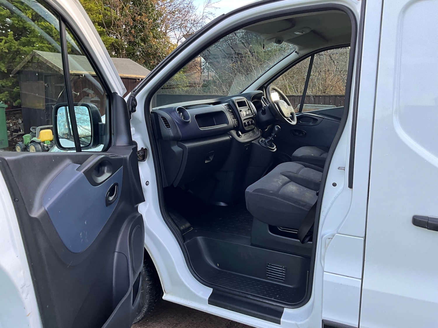 Used Vauxhall Vivaro 2014 for sale - 76845617: Photo 9