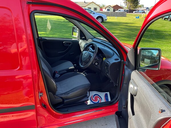Used Vauxhall Combo 2010 for sale - 74943565: Photo 11