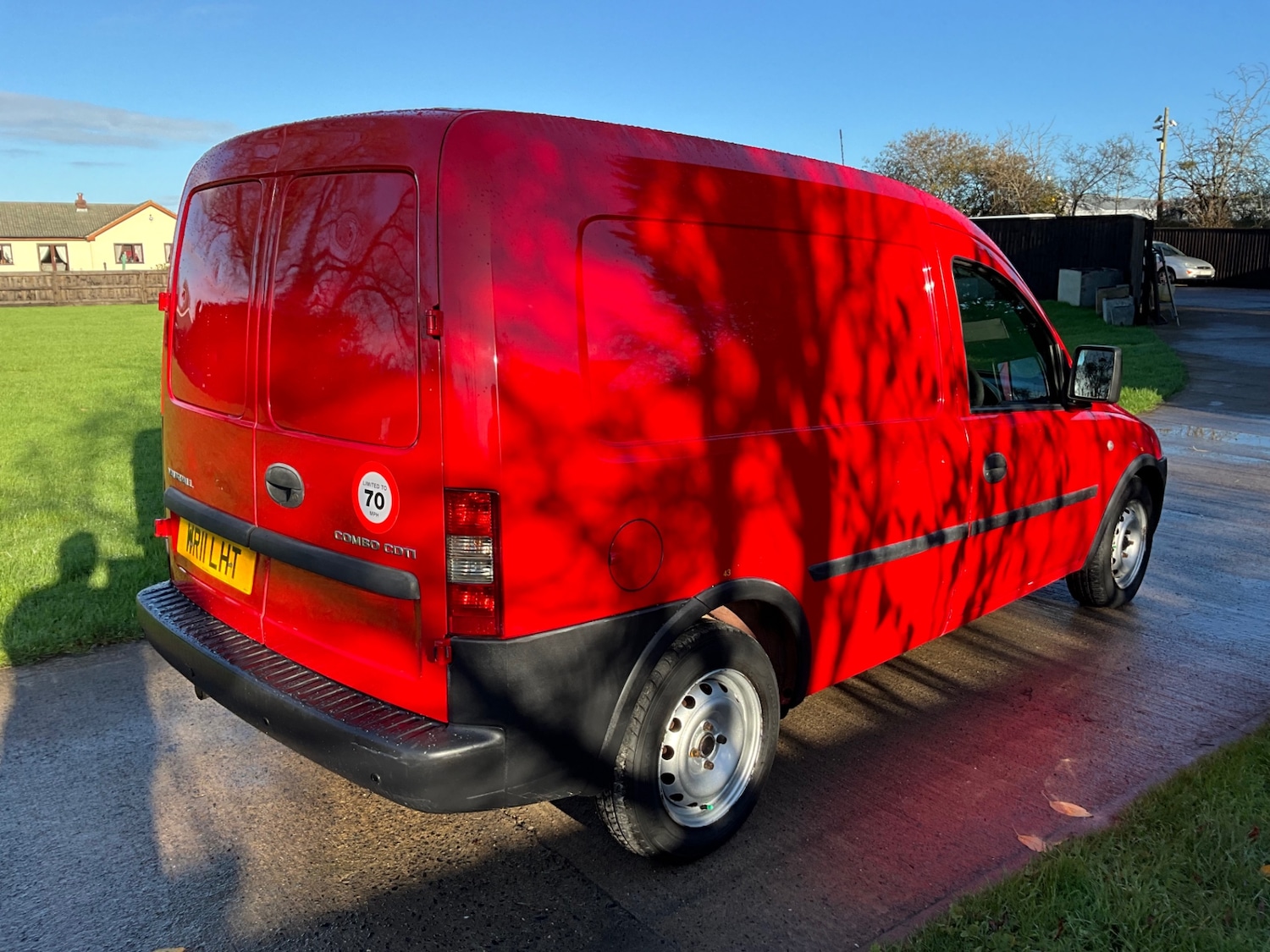 Used Vauxhall Combo 2011 for sale - 76782560: Photo 6