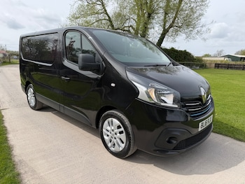 Renault Trafic feature image