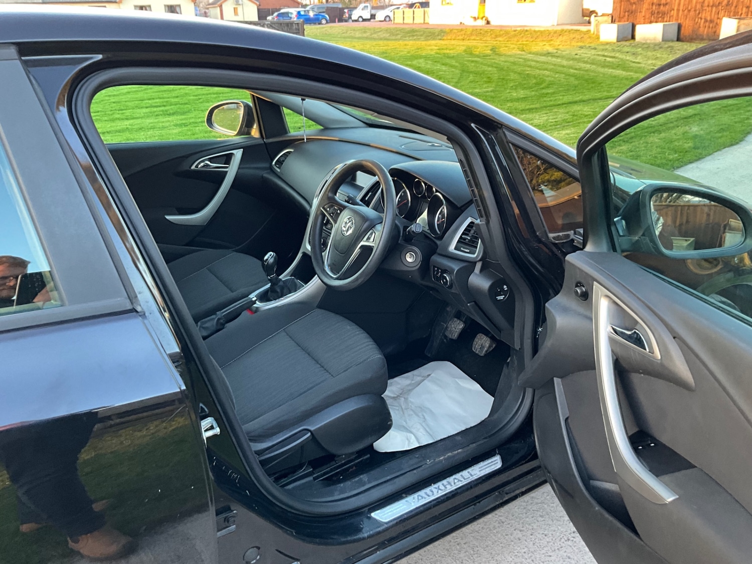 Used Vauxhall Astra 2010 for sale - 77750304: Photo 11