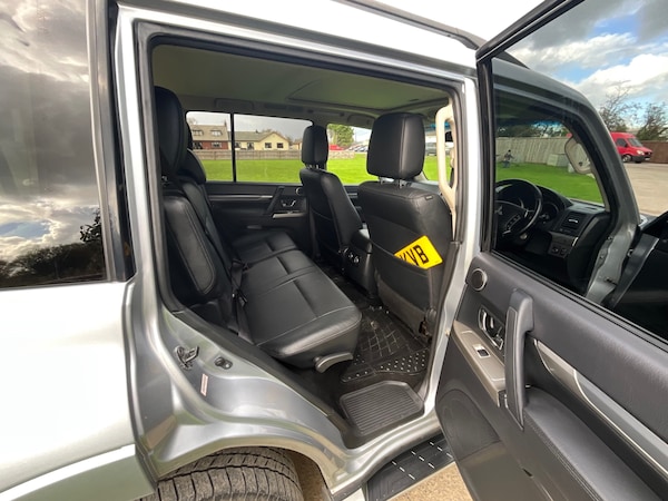 Used Mitsubishi Shogun 2018 for sale - 76309932: Photo 11