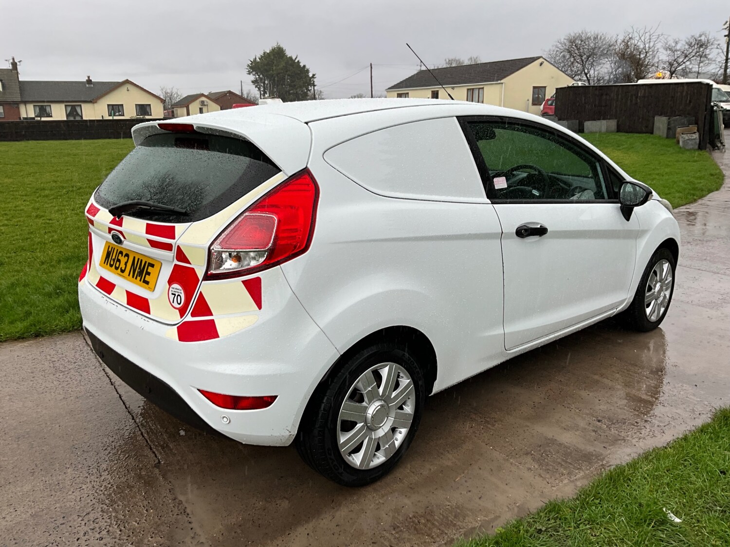 Used Ford Fiesta 2013 for sale - 77463946: Photo 6