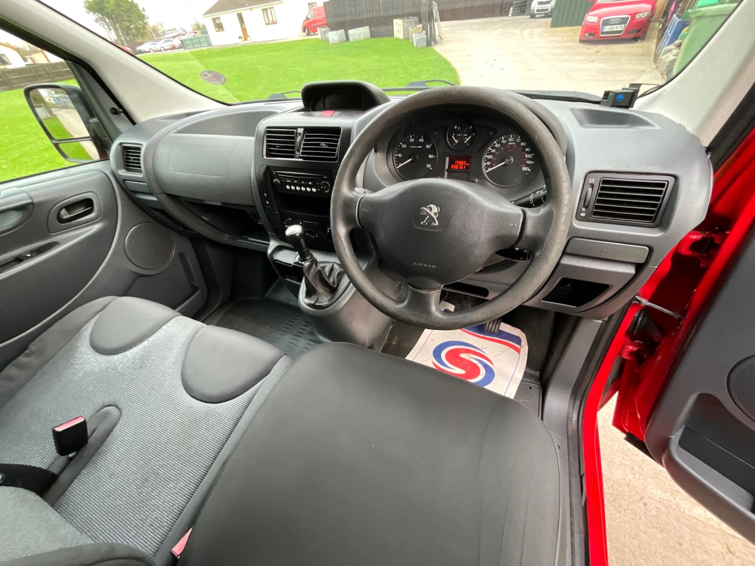 Used Peugeot Expert 2014 for sale - 76501734: Photo 14