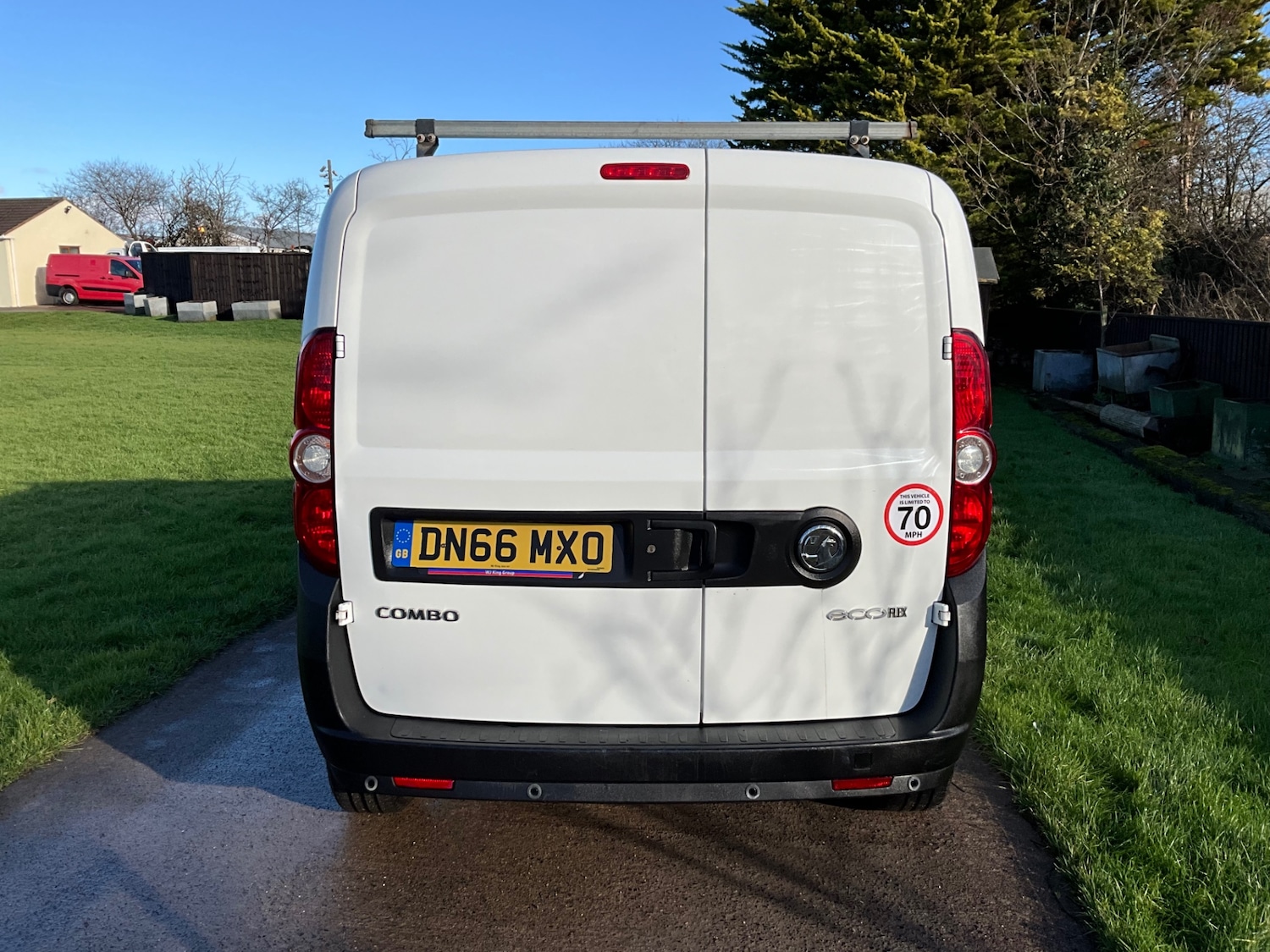 Used Vauxhall Combo 2016 for sale - 77221378: Photo 5