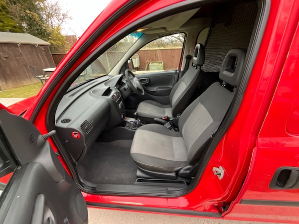 Used Vauxhall Combo 2010 for sale - 74943592: Photo 10