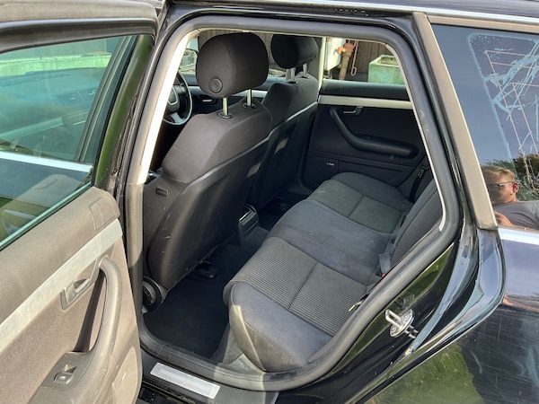 Used Audi A4 2005 for sale - 76250757: Photo 8
