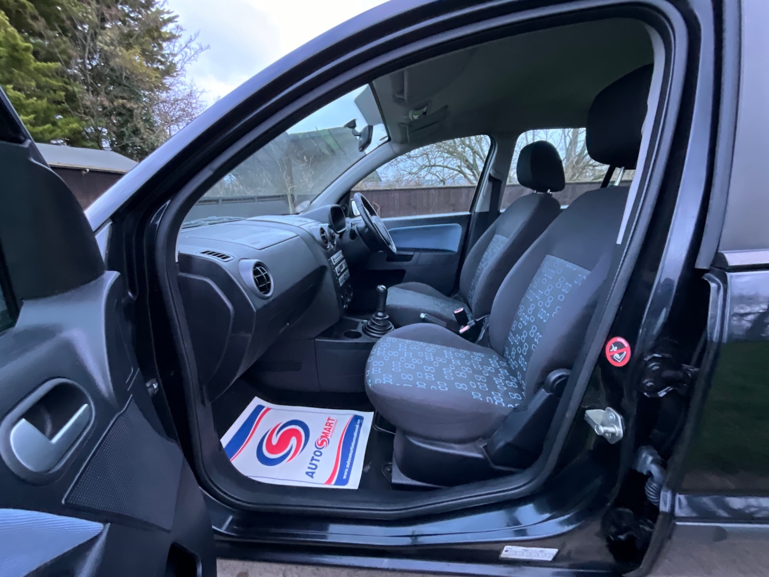 Used Ford Fusion 2005 for sale - 76931660: Photo 14