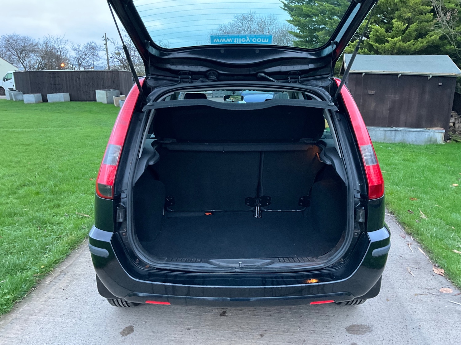 Used Ford Fusion 2005 for sale - 76931660: Photo 7