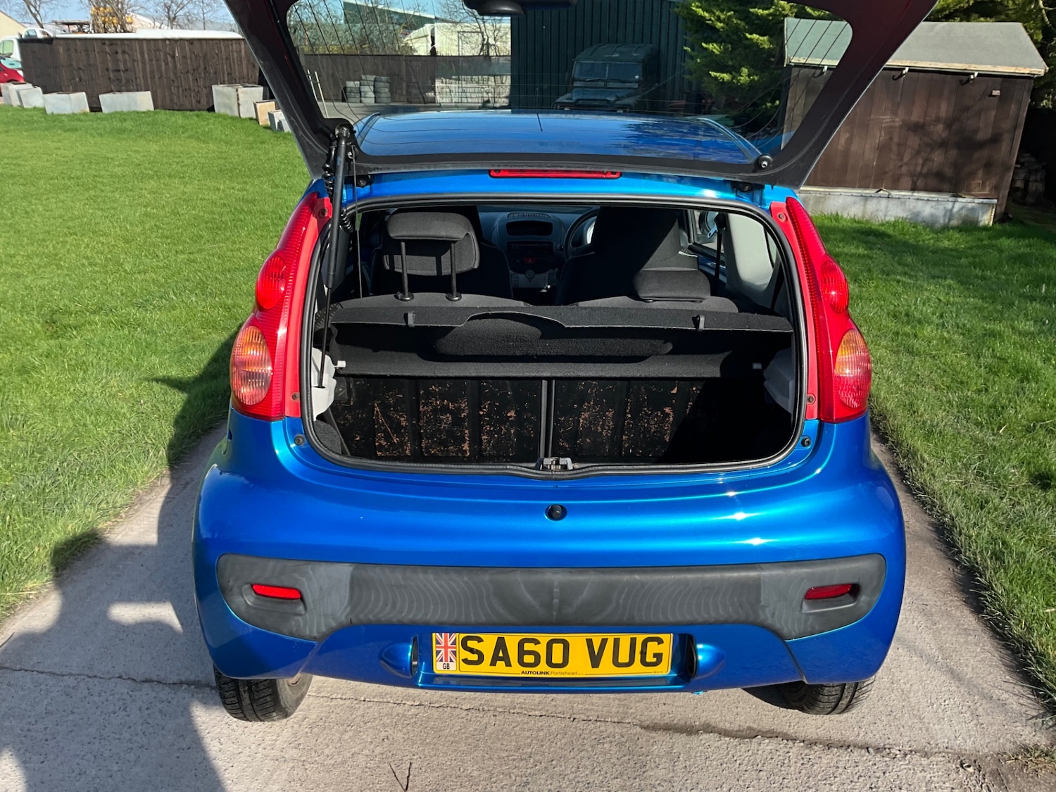 Used Peugeot 107 2010 for sale - 77656618: Photo 6