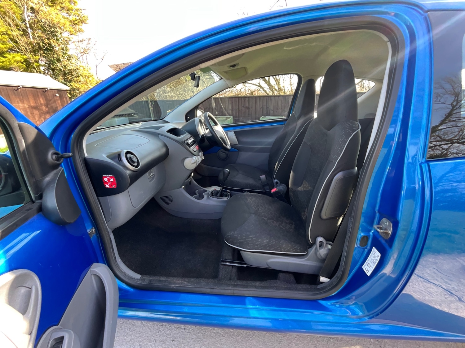 Used Peugeot 107 2010 for sale - 77656618: Photo 8