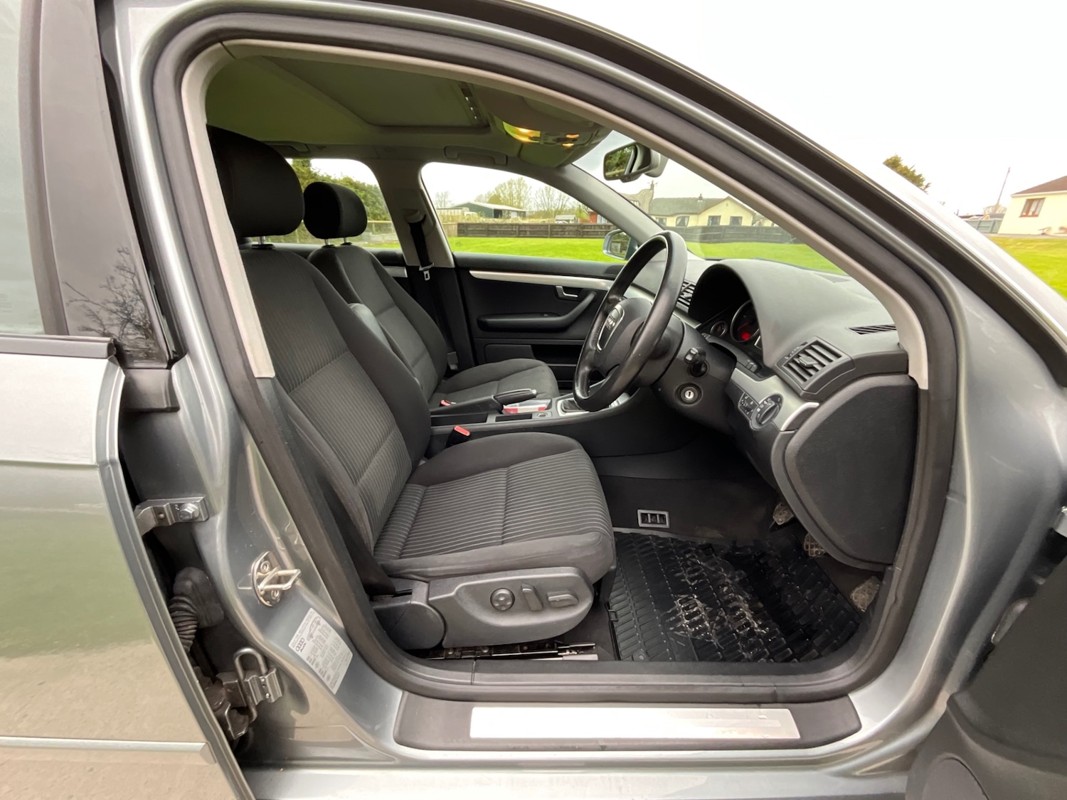 Used Audi A4 2006 for sale - 78097678: Photo 8