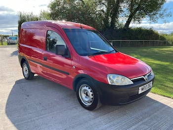 Vauxhall - Combo