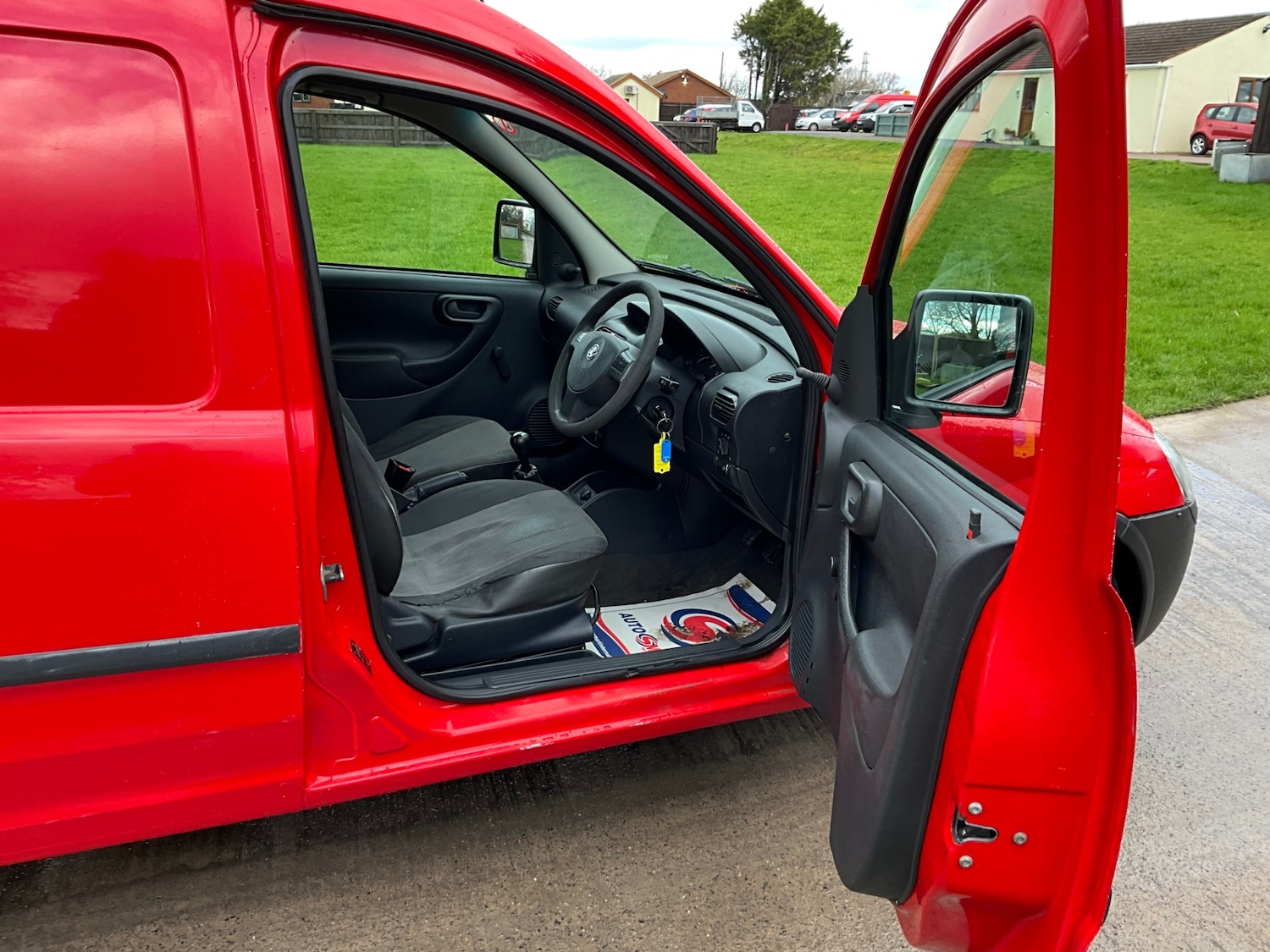 Used Vauxhall Combo 2011 for sale - 77610661: Photo 10