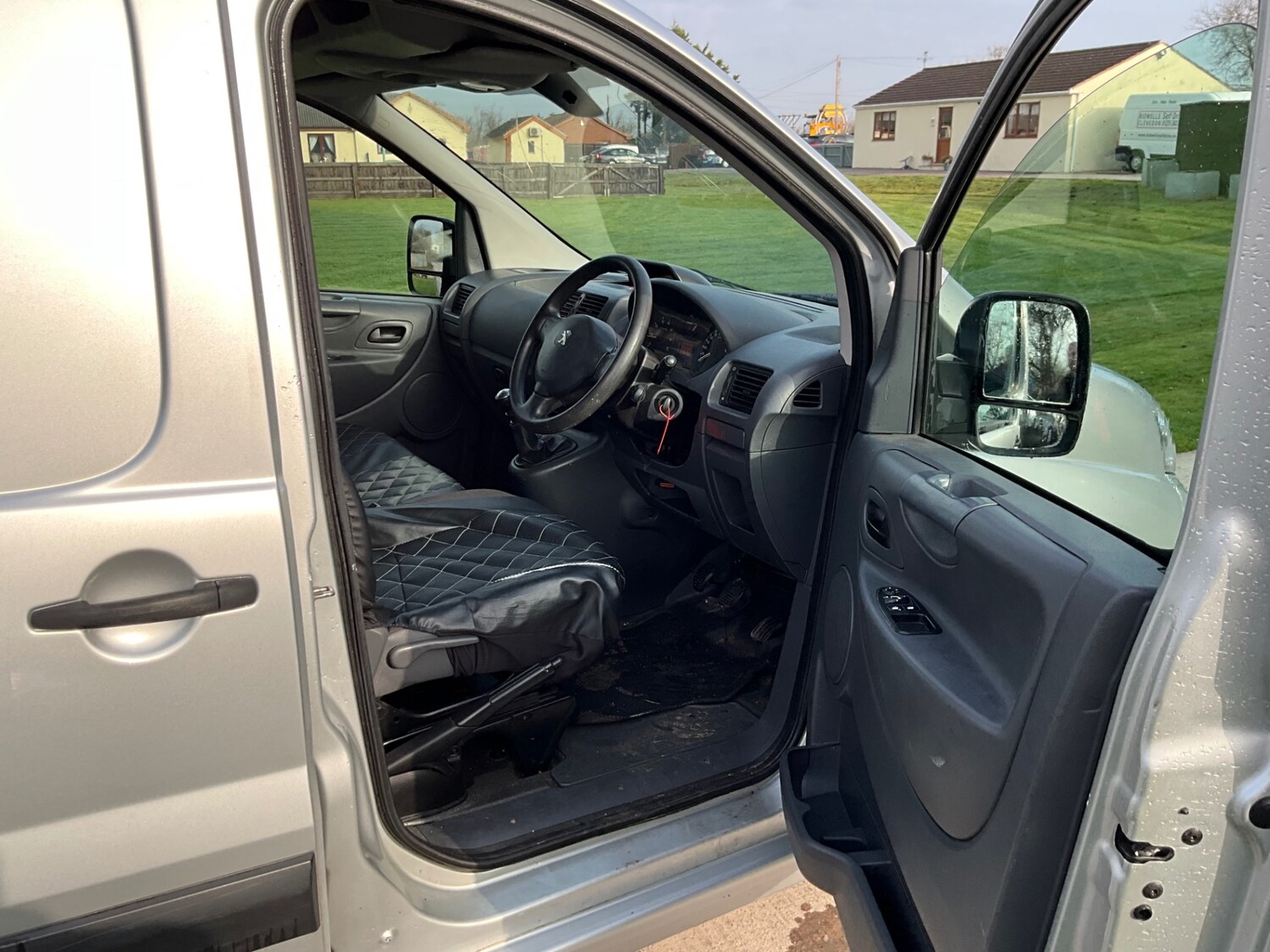 Used Peugeot Expert 2015 for sale - 77760824: Photo 15