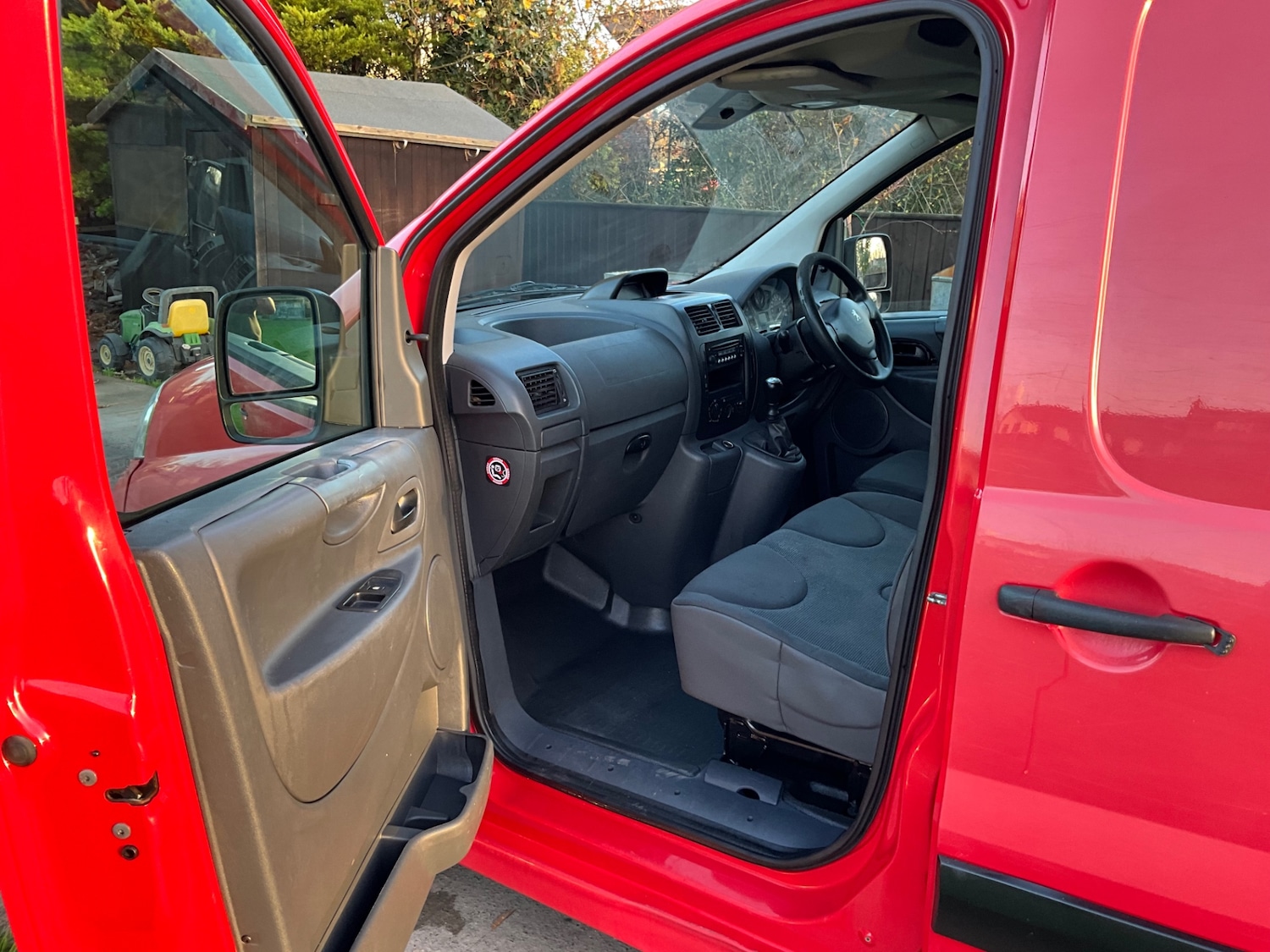 Used Peugeot Expert 2014 for sale - 76519525: Photo 9