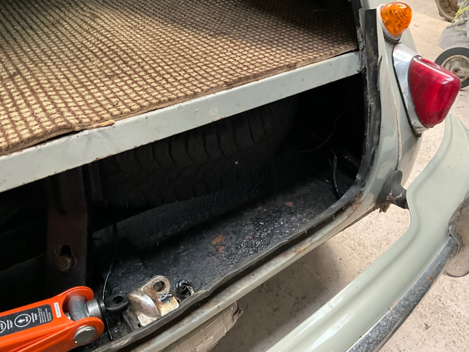 Used Morris Minor 1958 for sale - 77793074: Photo 14