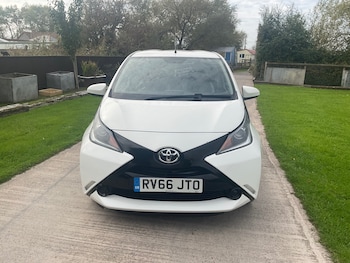 Used Toyota AYGO 2016 for sale - 76156571: Photo 3