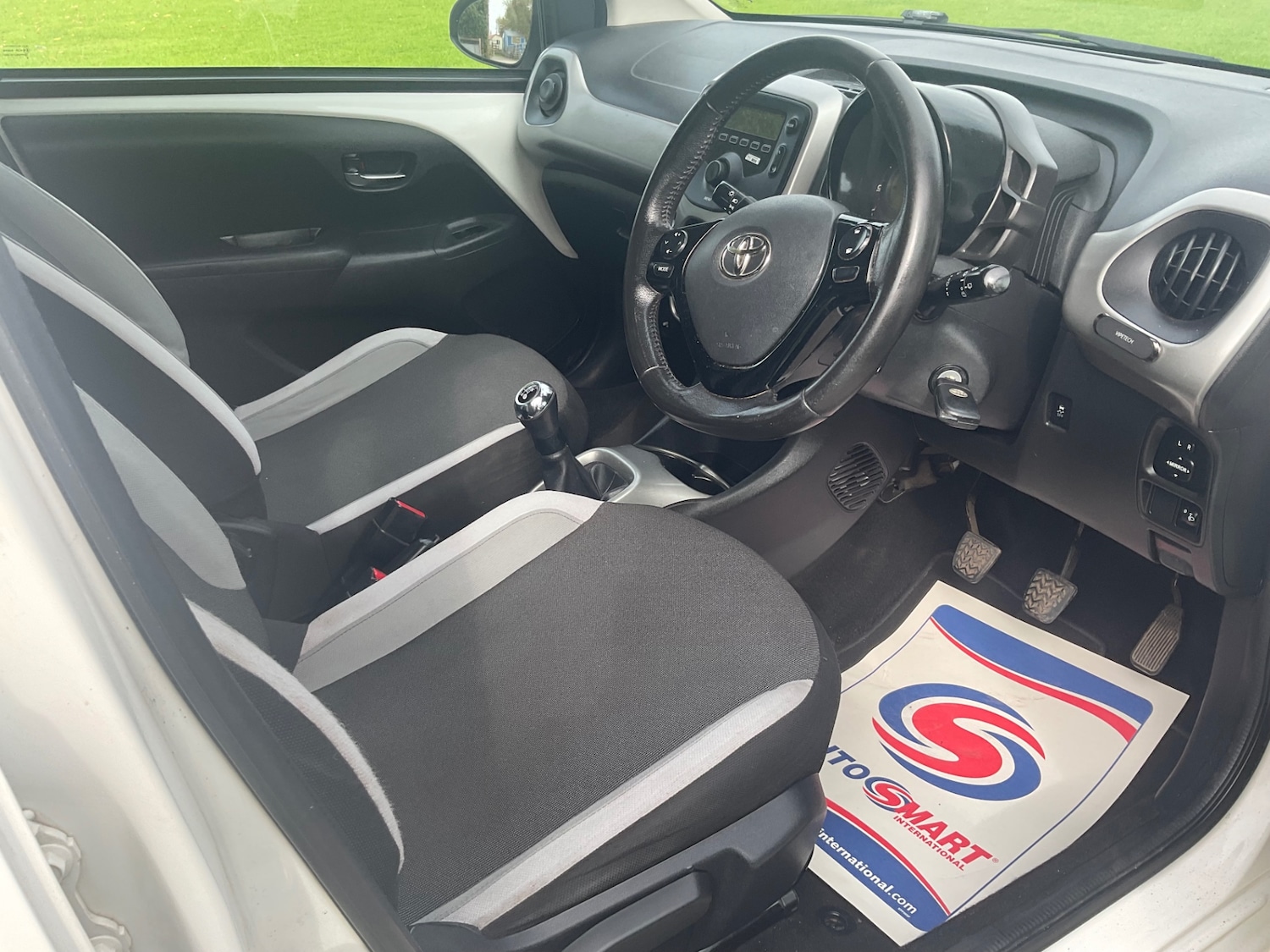 Used Toyota AYGO 2016 for sale - 76156571: Photo 8