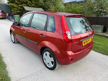 Used Ford Fiesta 2006 for sale - 78411502: Photo