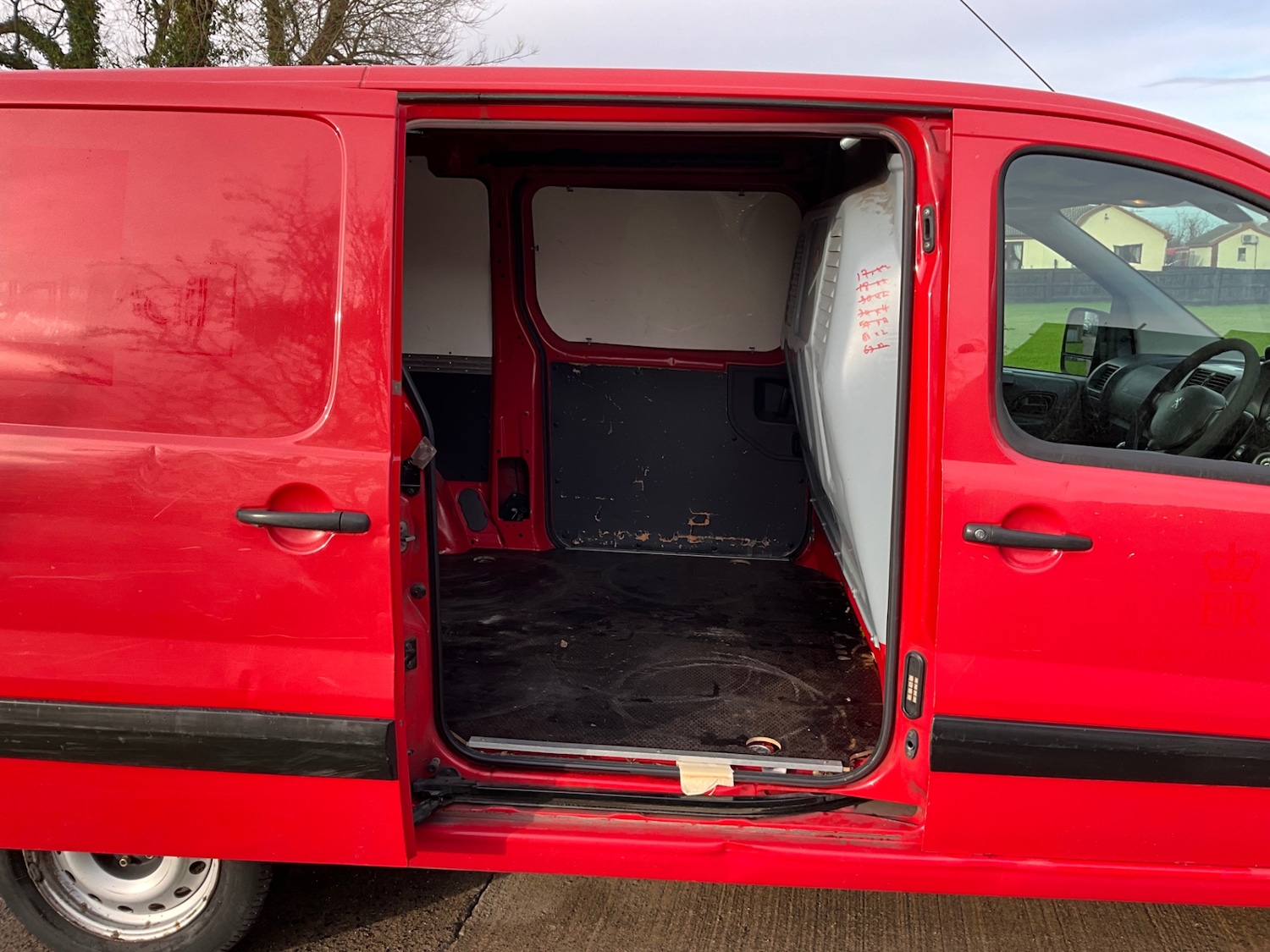 Used Peugeot Expert 2014 for sale - 76780468: Photo 11