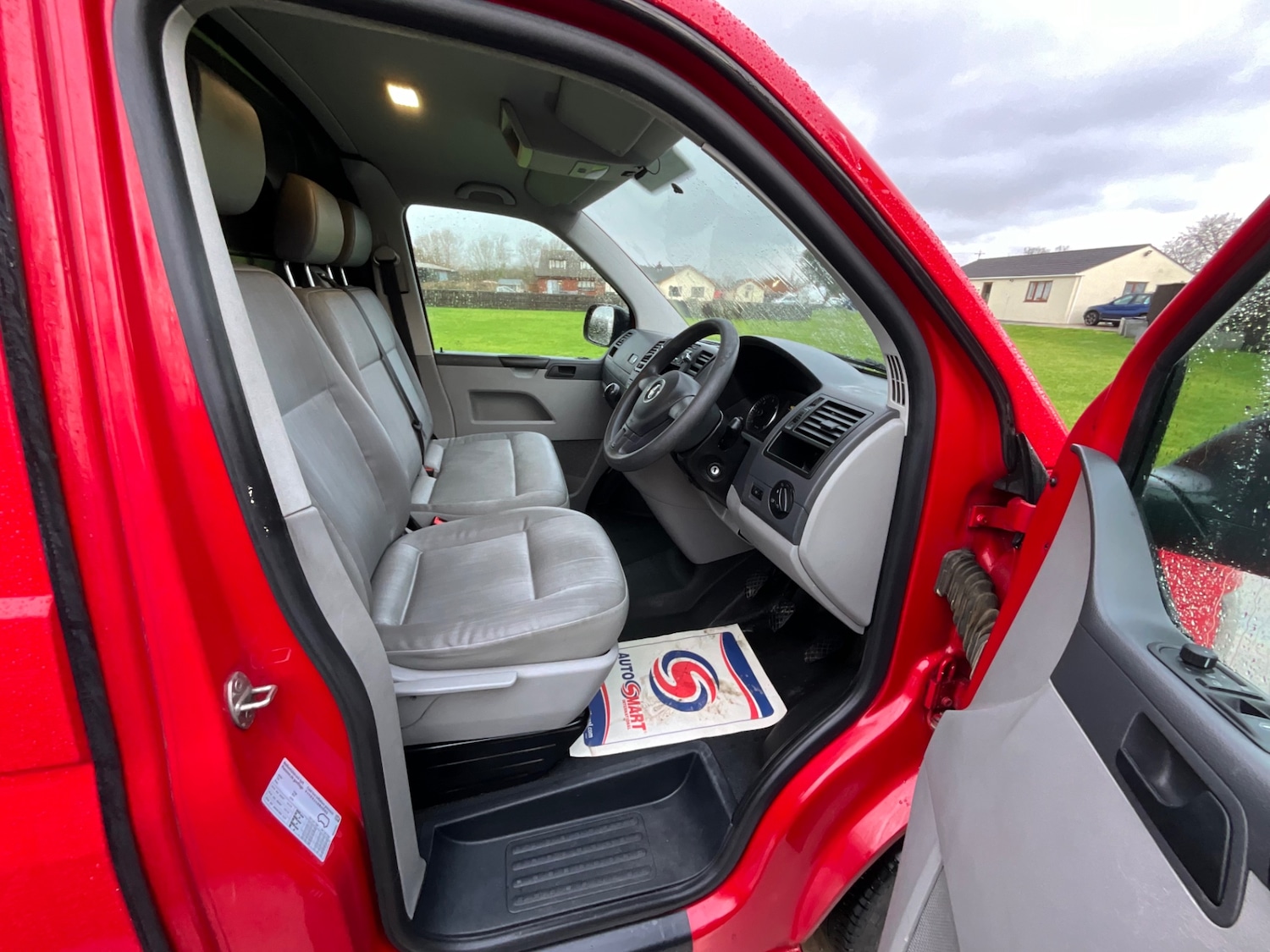 Used Volkswagen Transporter 2015 for sale - 77289488: Photo 13