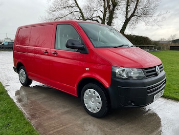 Used Volkswagen Transporter 2015 for sale - 77289488: Photo