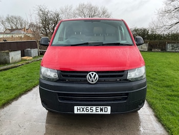 Used Volkswagen Transporter 2015 for sale - 77289488: Photo