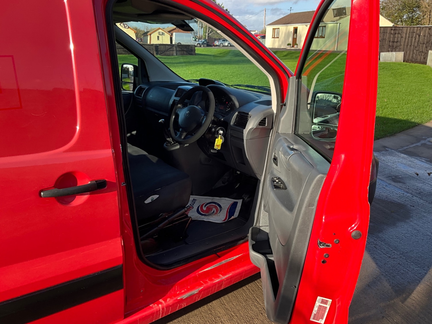 Used Peugeot Expert 2014 for sale - 76519508: Photo 11