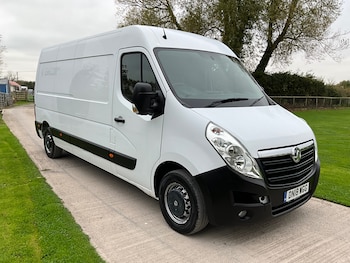 Vauxhall - Movano