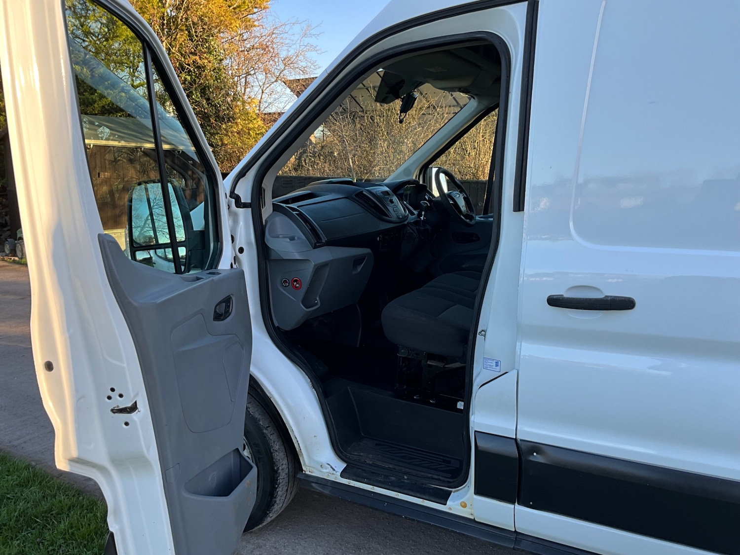 Used Ford Transit 2015 for sale - 77087341: Photo 9