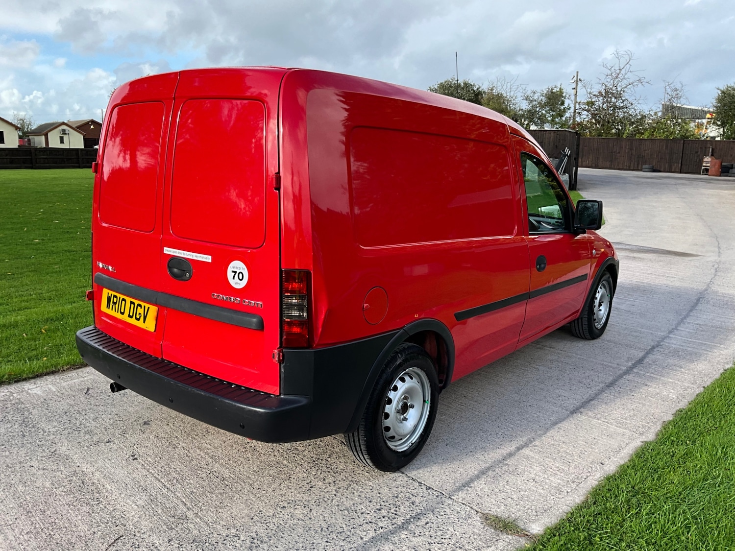 Used Vauxhall Combo 2010 for sale - 75922337: Photo 6