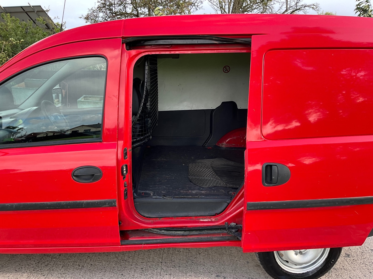 Used Vauxhall Combo 2010 for sale - 75922337: Photo 8