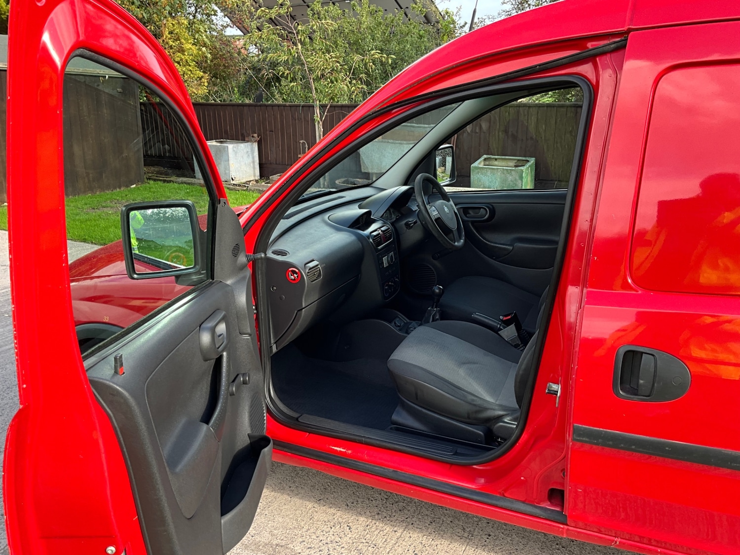 Used Vauxhall Combo 2010 for sale - 75922337: Photo 9