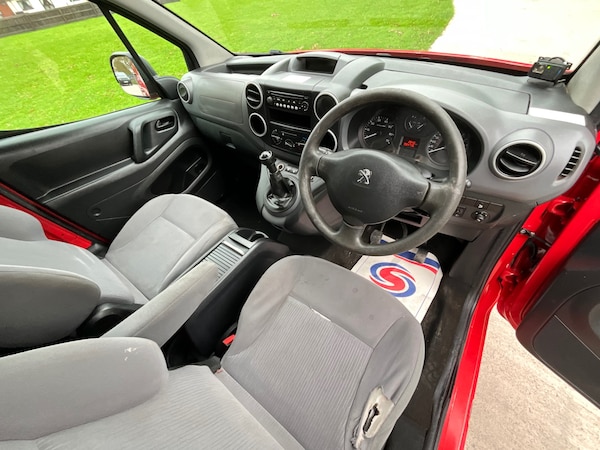 Used Peugeot Partner 2012 for sale - 76243351: Photo 13