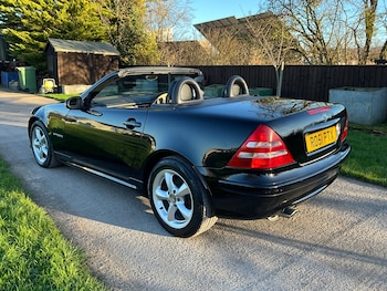 Used Mercedes-Benz SLK 2001 for sale - 77087332: Photo