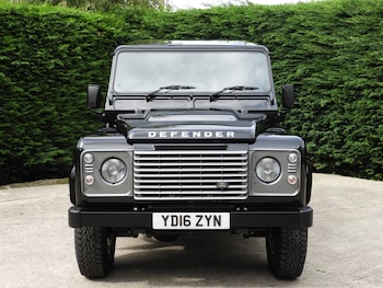 Used Land Rover Defender 90 2016 for sale - 75744876: Photo