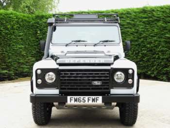 Used Land Rover Defender 90 2016 for sale - 74759915: Photo