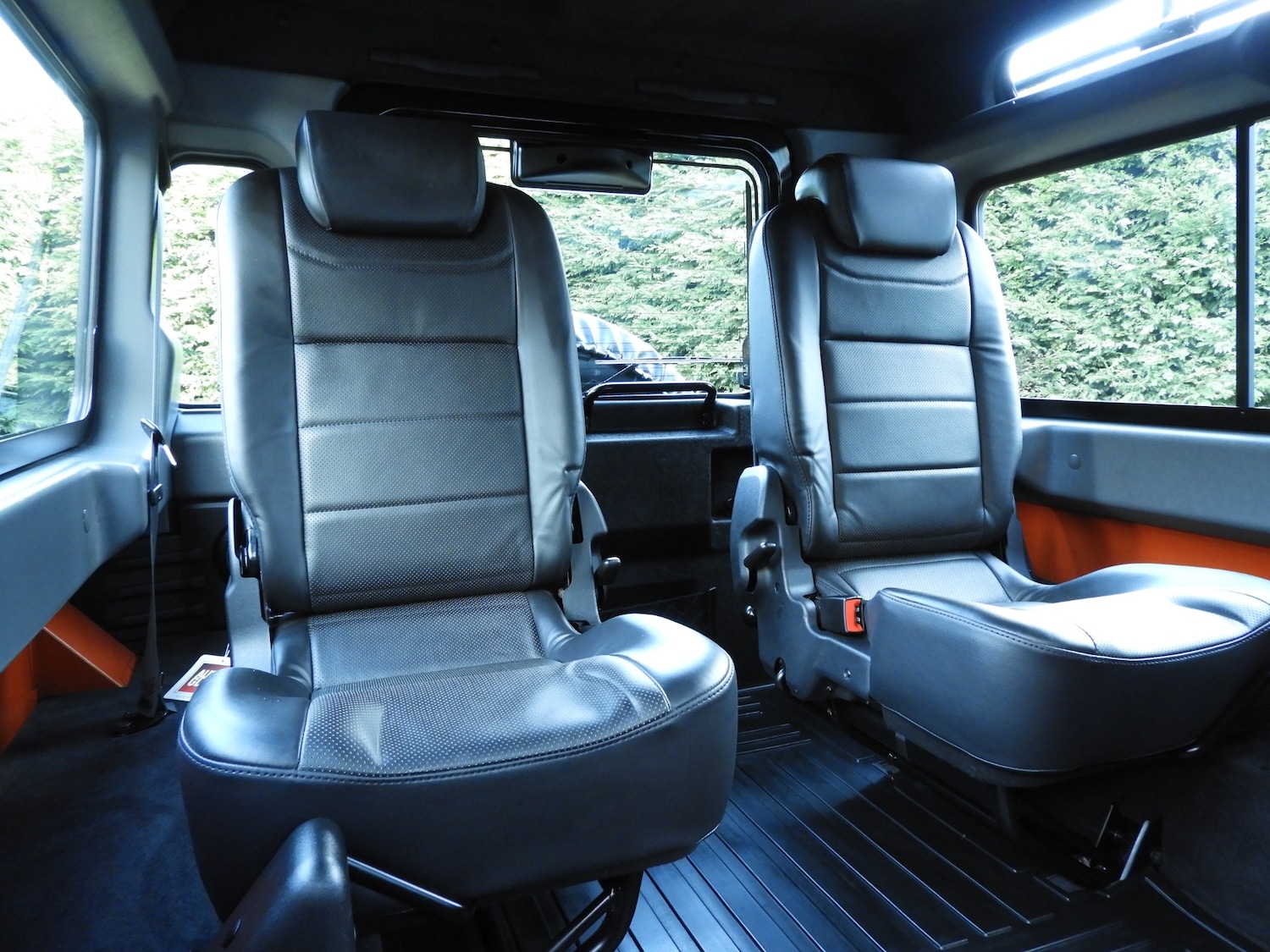 Used Land Rover Defender 90 2016 for sale - 77504362: Photo 19