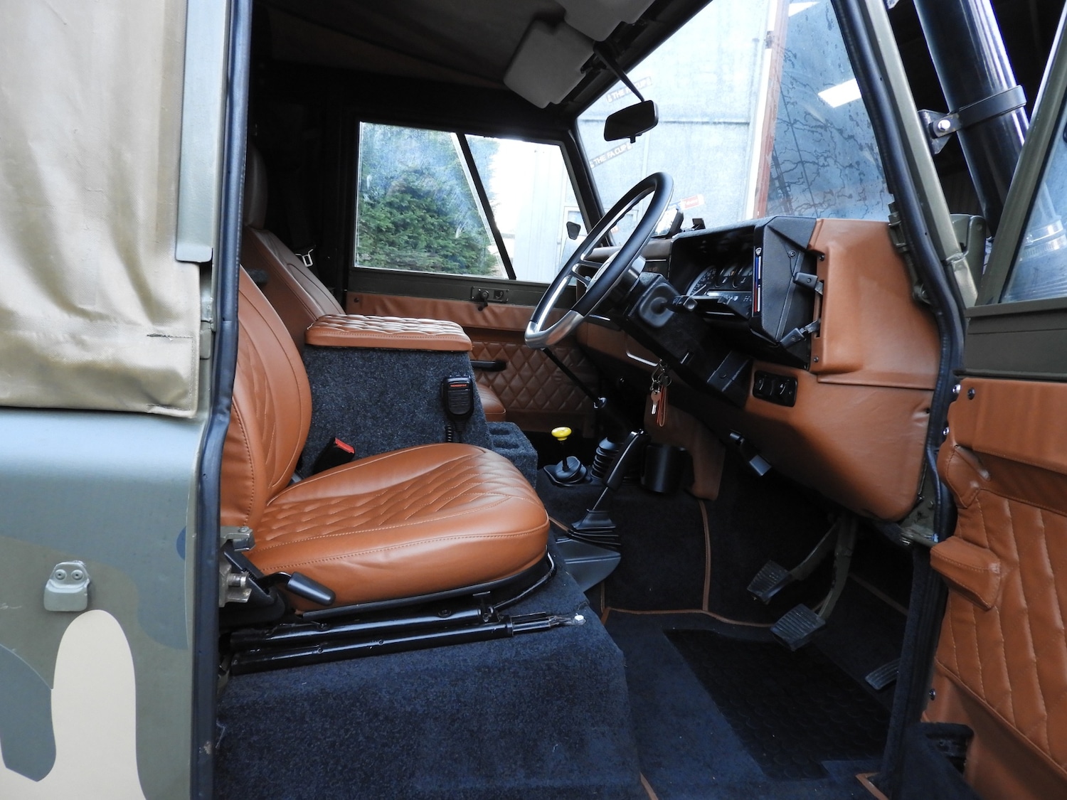 Used Land Rover Defender 90 1998 for sale - 77005445: Photo 10