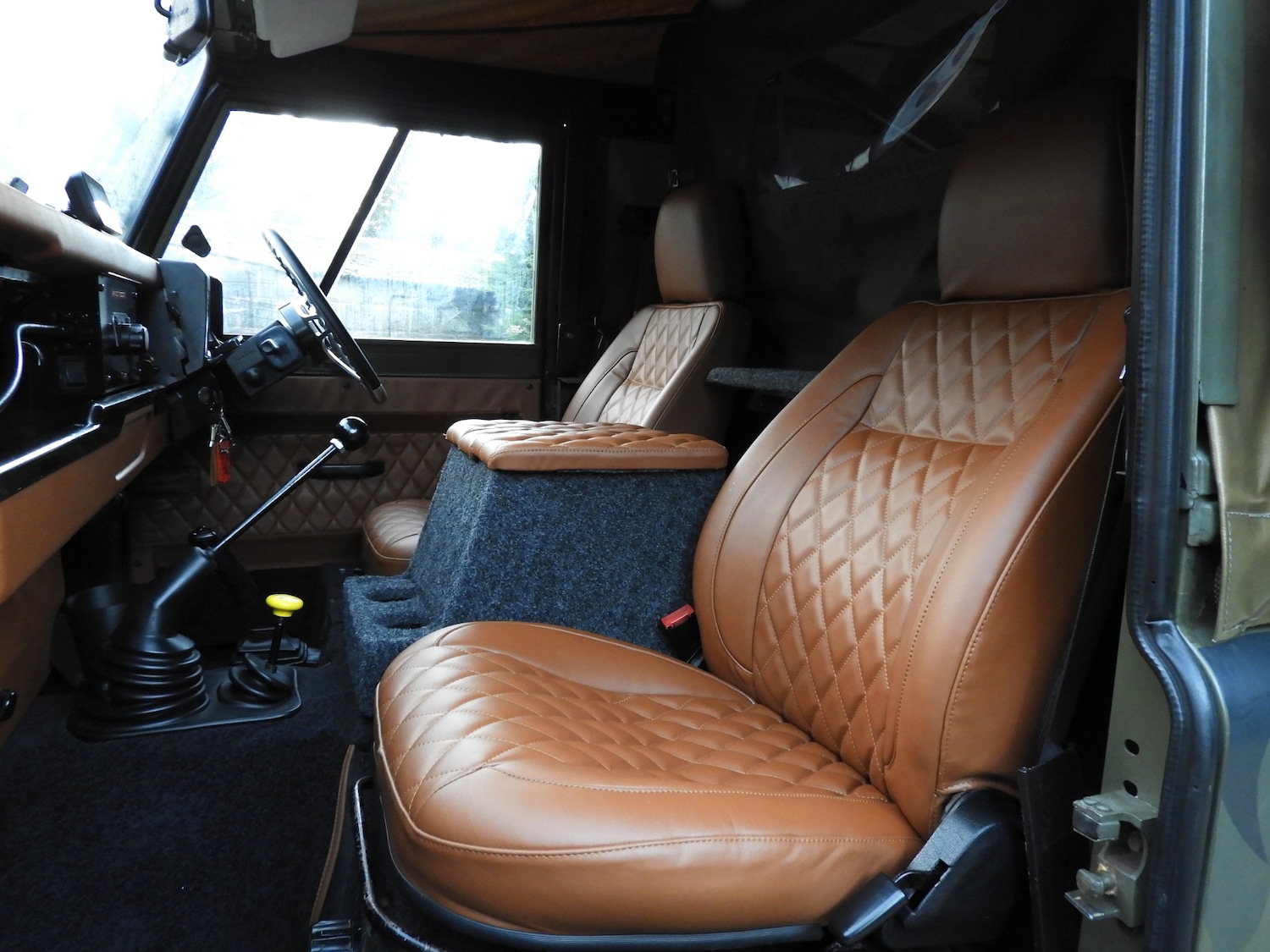 Used Land Rover Defender 90 1998 for sale - 77005445: Photo 14