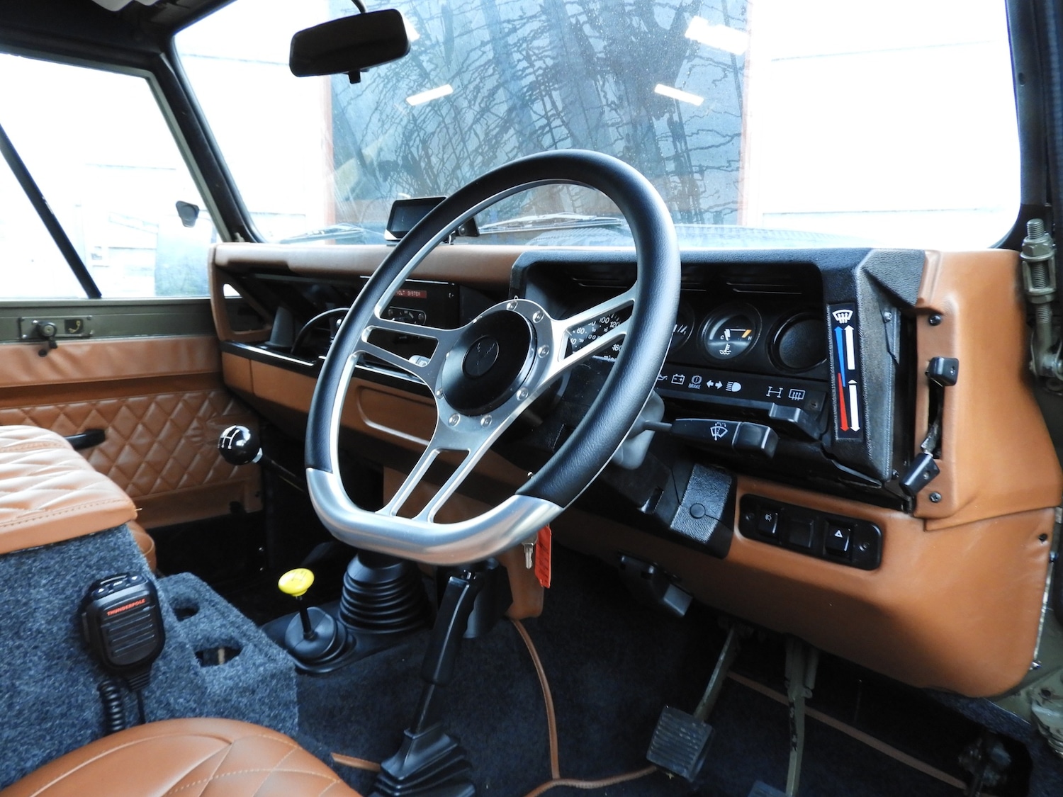 Used Land Rover Defender 90 1998 for sale - 77005445: Photo 15