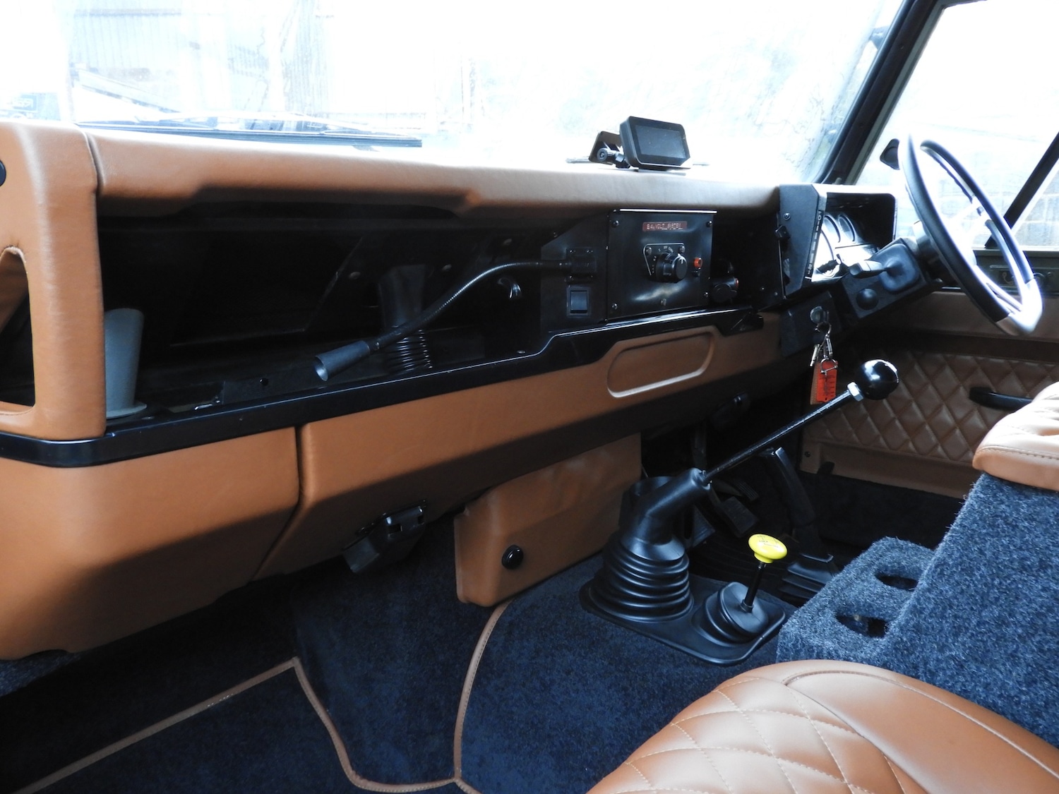 Used Land Rover Defender 90 1998 for sale - 77005445: Photo 16