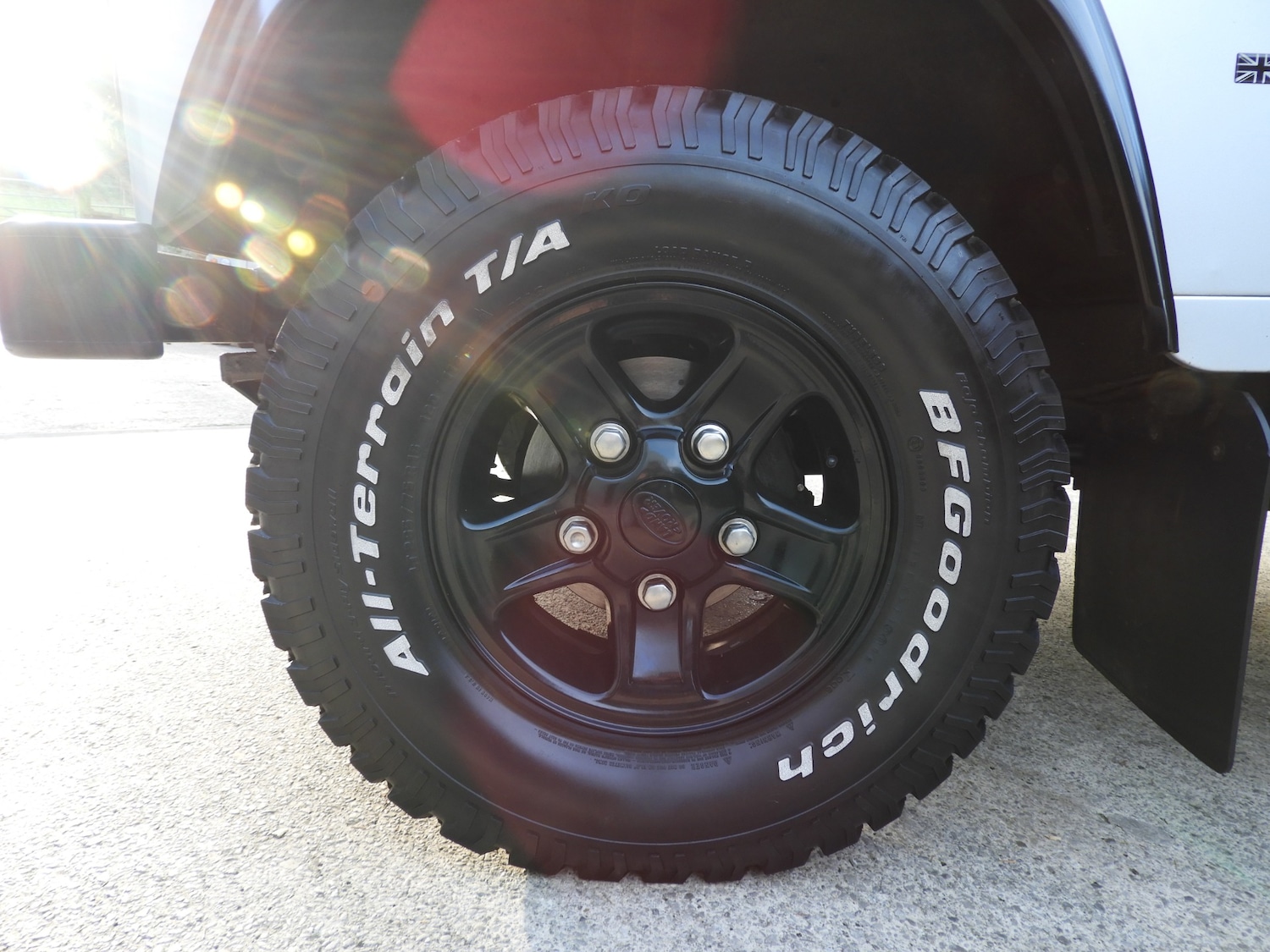 Used Land Rover Defender 110 2010 for sale - 76602740: Photo 8