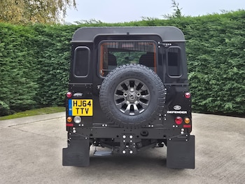 Used Land Rover Defender 90 2014 for sale - 76265331: Photo 4