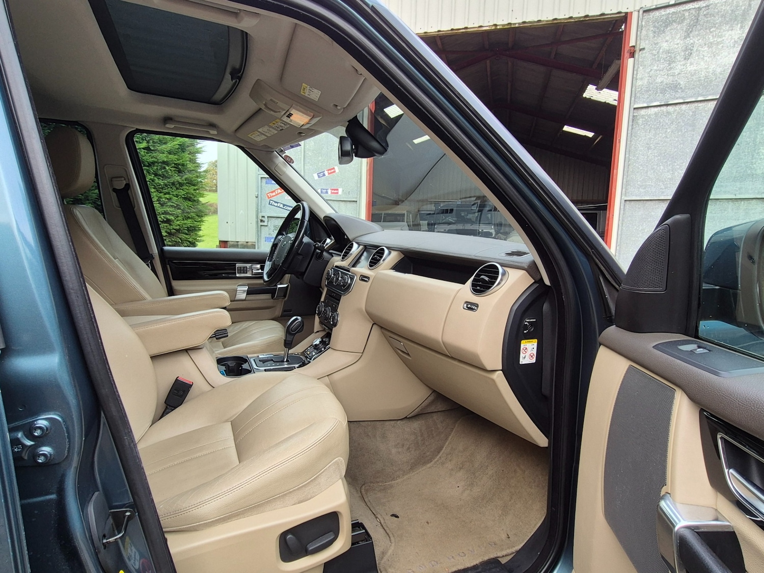 Used Land Rover Discovery 2020 for sale - 76452383: Photo 11