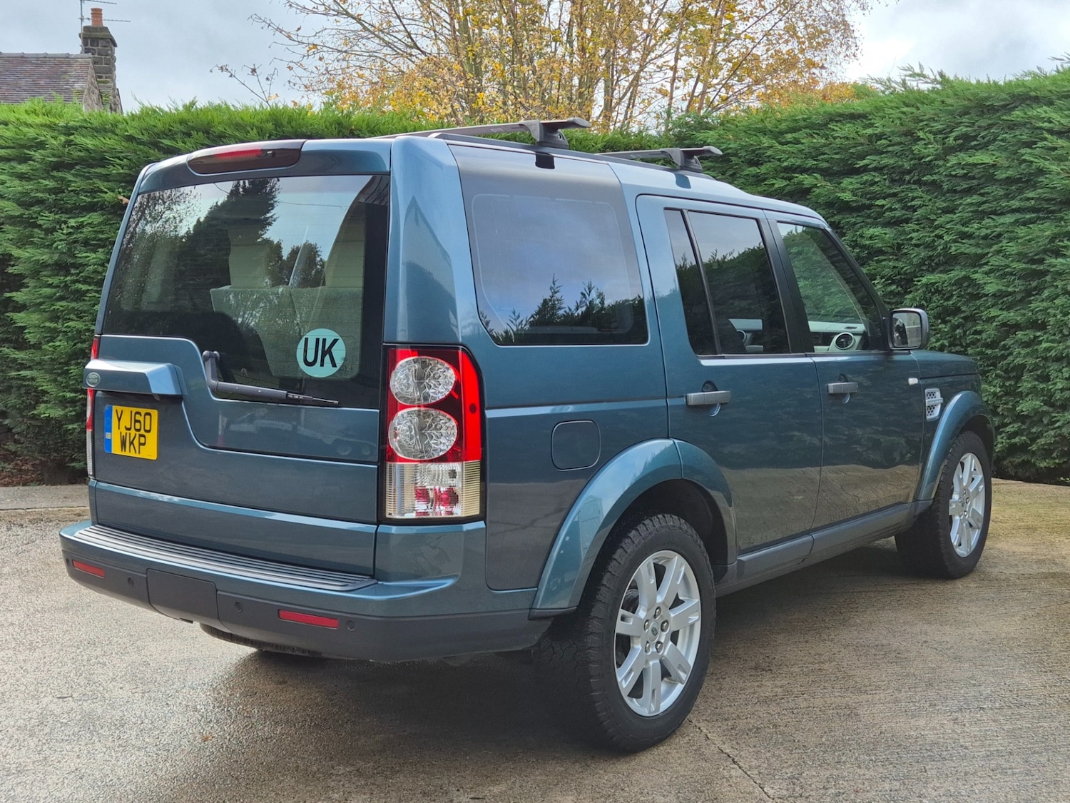 Used Land Rover Discovery 2020 for sale - 76452383: Photo 3