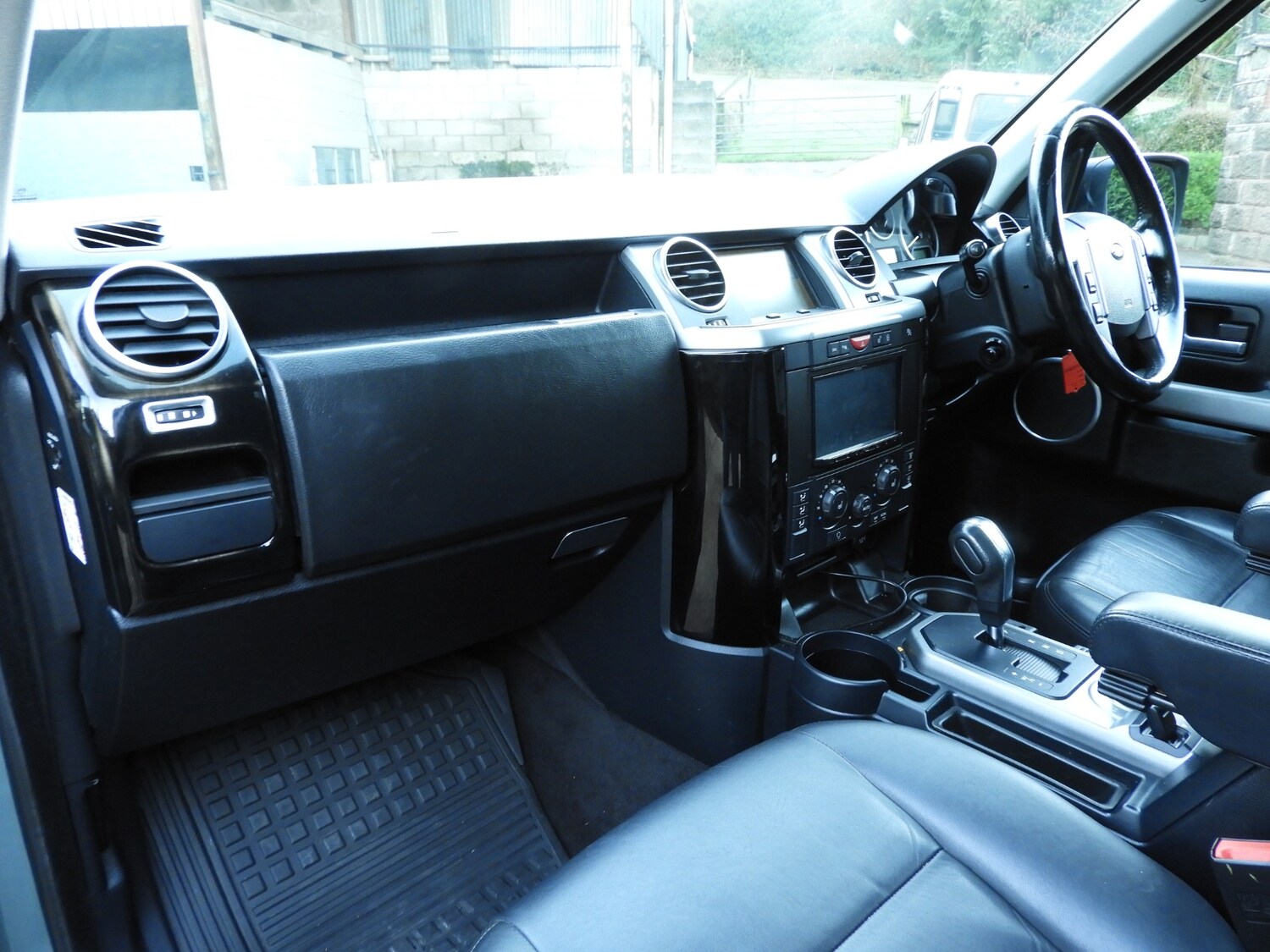 Used Land Rover Discovery 3 2009 for sale - 77004319: Photo 16